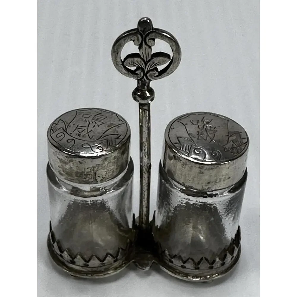 Mini Salt & Pepper Caddy Asian Chinese‎ Characters Text On The Tops